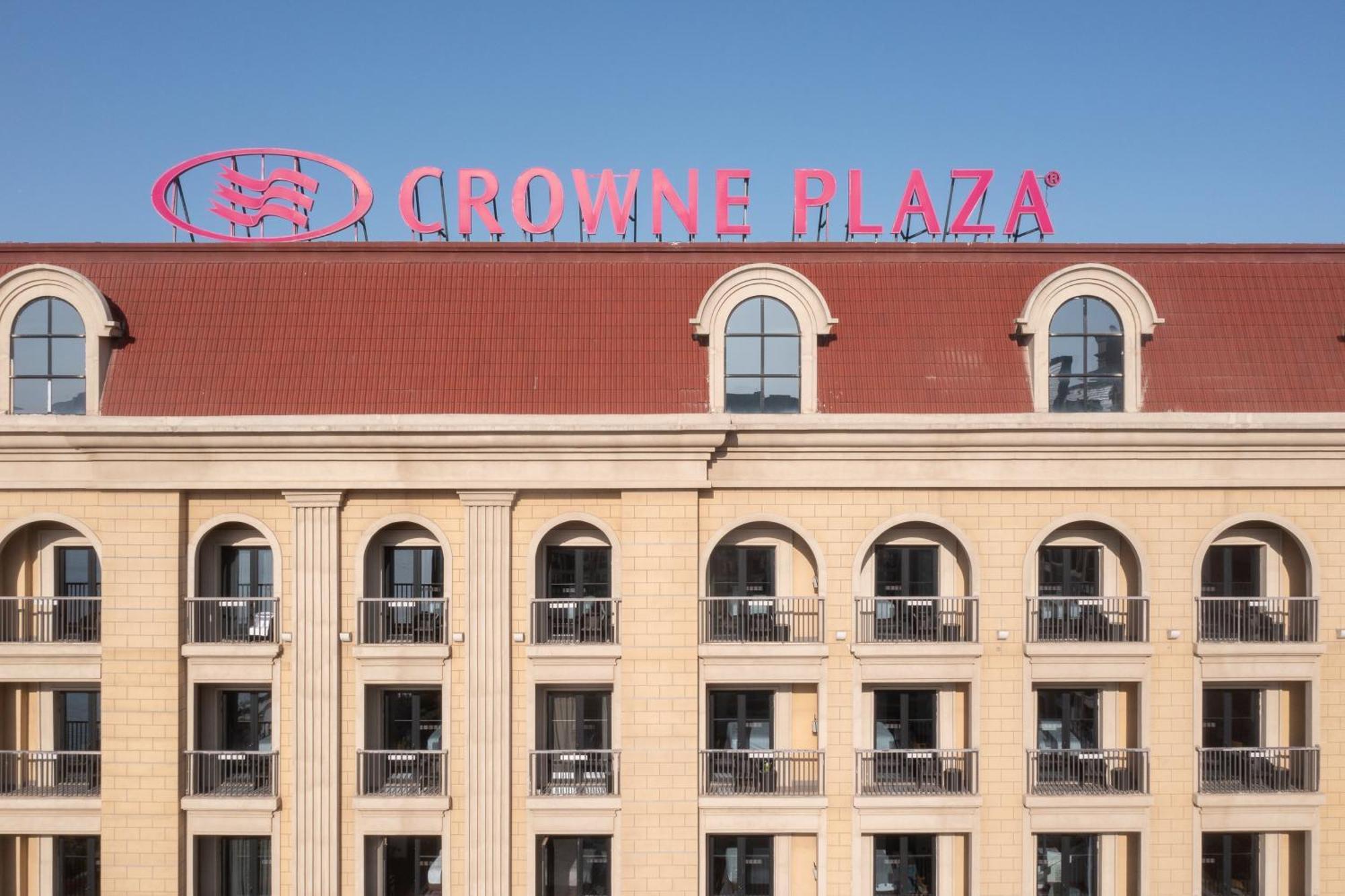 Crowne Plaza Qingdaoorientalmoviemetropolis By Ihg Hotell Exteriör bild