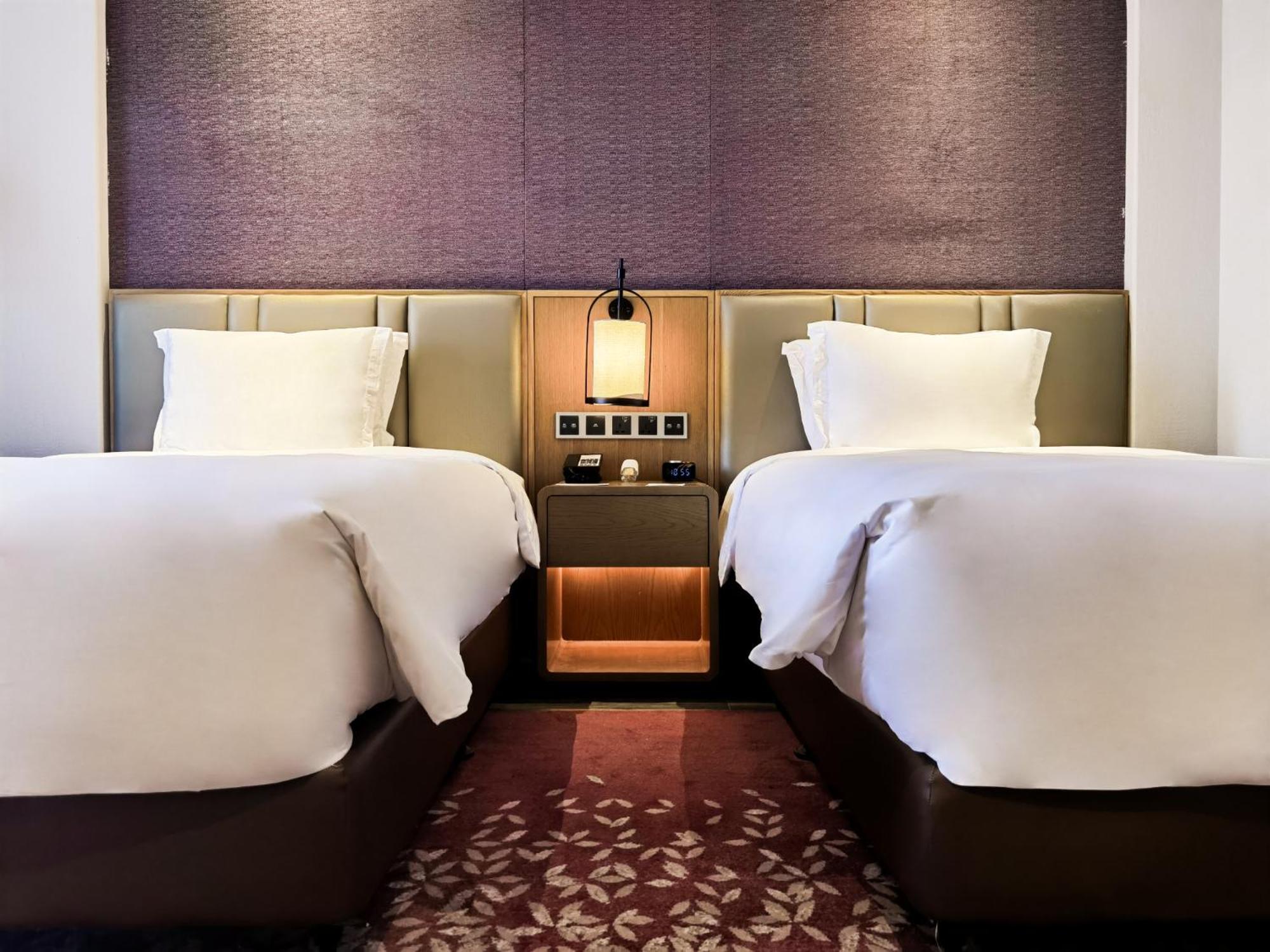 Crowne Plaza Qingdaoorientalmoviemetropolis By Ihg Hotell Exteriör bild